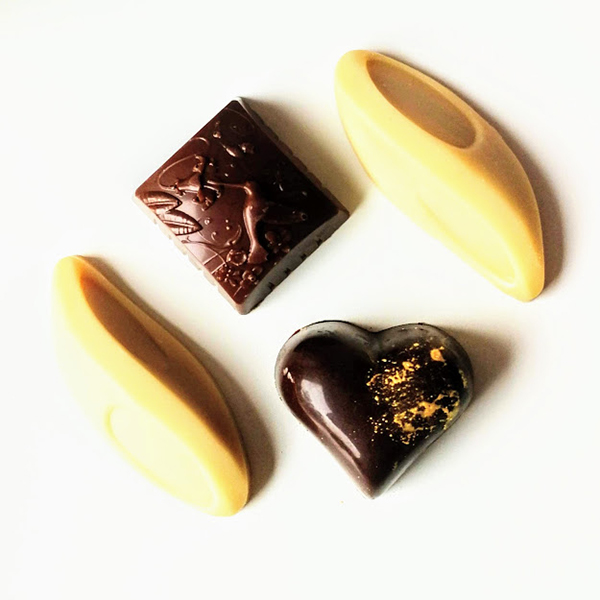 vegan pralines van Loulou's Chocolate mini doosje 40gr