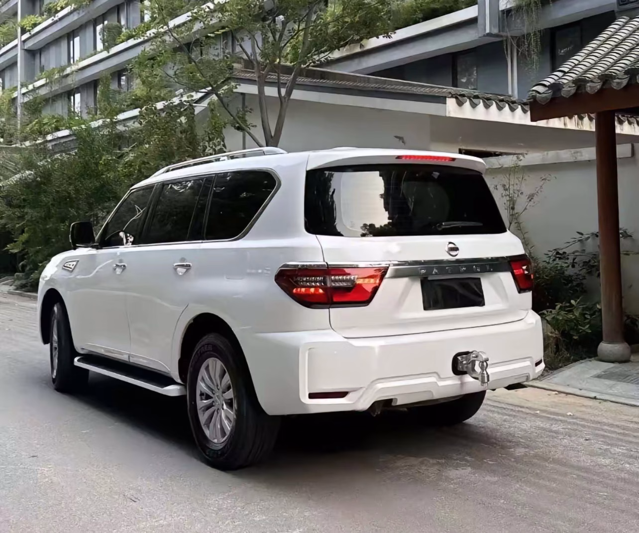 Patrol Y62 modified Black Hawk Body Kit – Facelift Upgrade