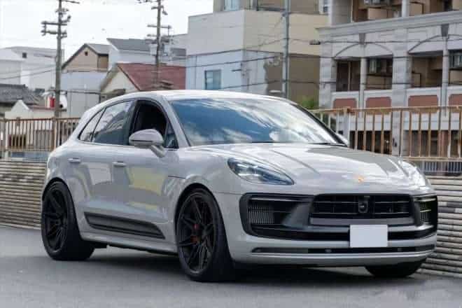 Porsche Macan modification 2023 body kit upgrade for 2012-2022 models, 3D scanning technology for precise fitment and professional aesthetic enhancement.