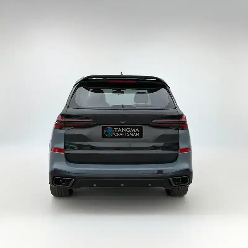 BMW X5 E70 & F15 (2007-2018) to 2024 X5M G05 Widebody Conversion Kit