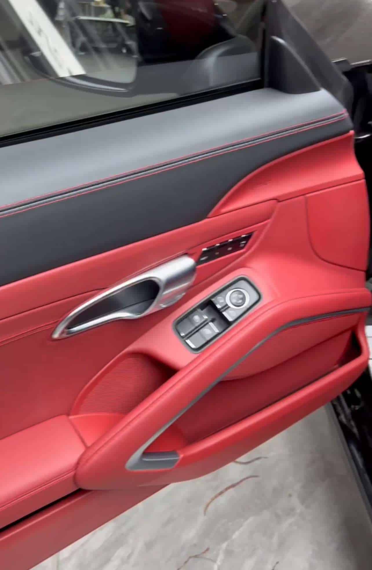 Porsche 911 Interior Upgrade Kit | Automotive-Grade Calfskin | OEM-Style Fitment | Retains Original Seat Ventilation