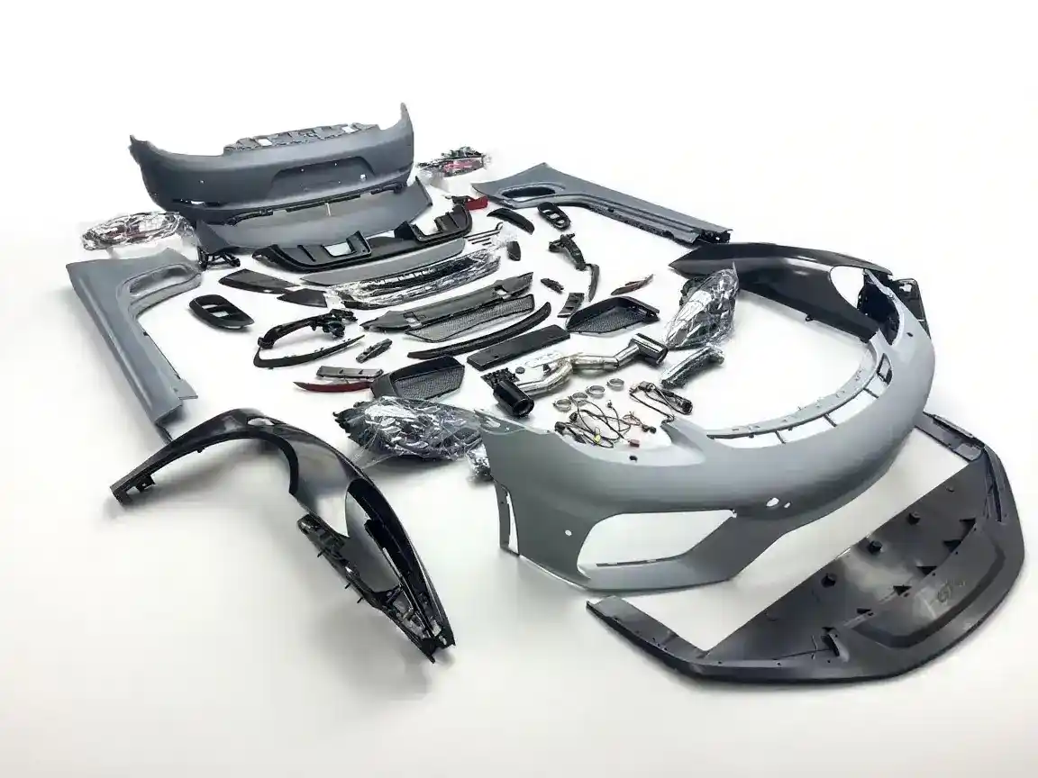 Porsche 718 GT4 body kit