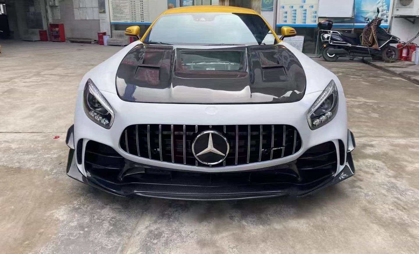AMG GT IMP II Old-to-New Carbon Fiber Body Kit