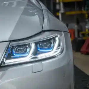 05+ BMW 3 Series E90 LED Headlights Sequential DRL