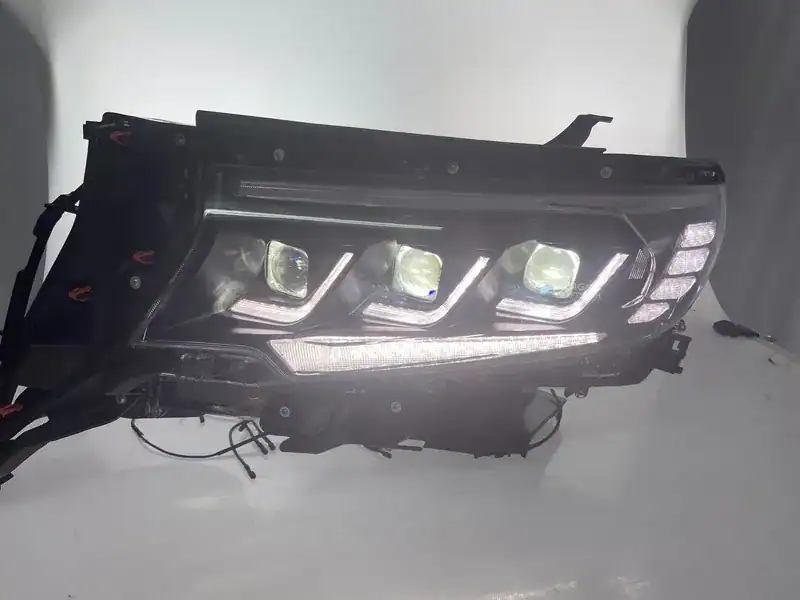 2018+ Toyota Prado LED Headlights Assembly DRL Lens
