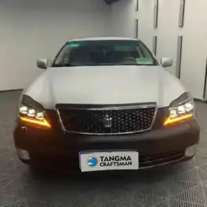 2003+ Toyota Crown Headlight Assembly Lexus Style LED DRL