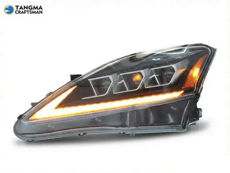 High-quality automotive headlight assembly for car lighting and auto parts.