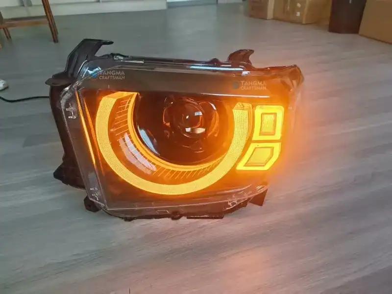 2014+ Toyota Tundra LED Headlights Defender Style DRL