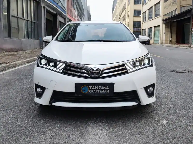 2014+ Toyota Corolla Headlight Assembly LED DRL Lens