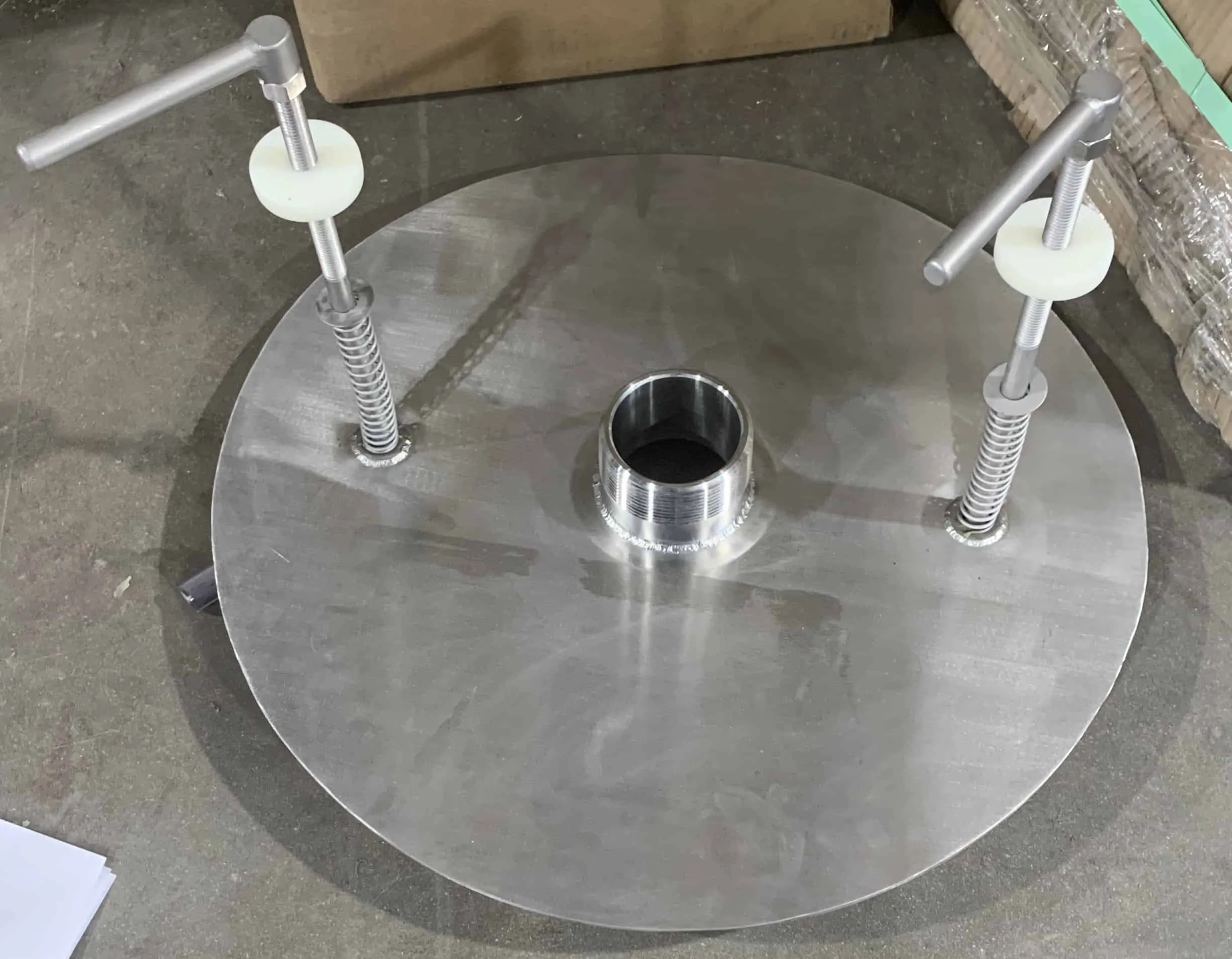 Manway Adapter tankwashsolutions.com