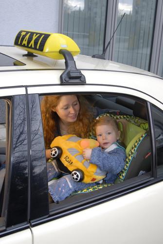 Taxi mit Kindersitz