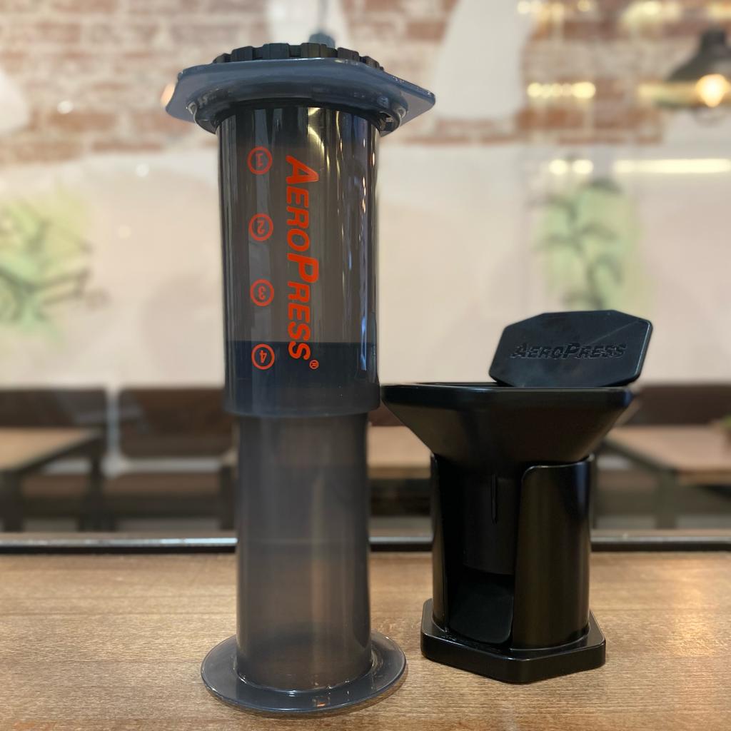 You are currently viewing PRÉPARER UNE AEROPRESS À LA MAISON