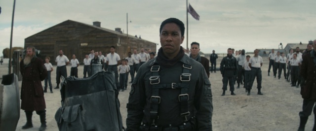 Aaron Moten as Maximusin Fallout