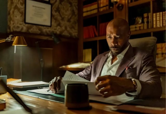 Dr. John Watson (Morris Chestnut).