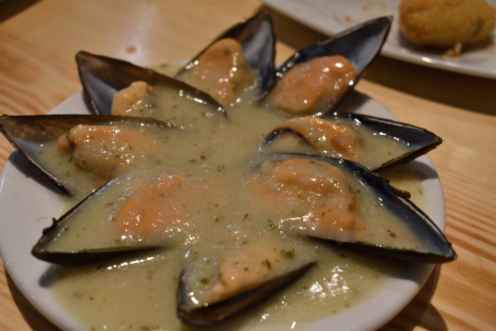 Valladolid: món ăn từ Marinera Tapas