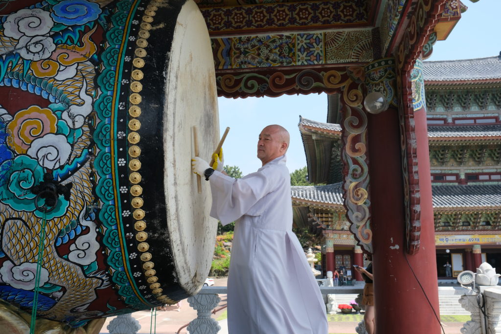 Chùa Yacheonsa ở Jeju