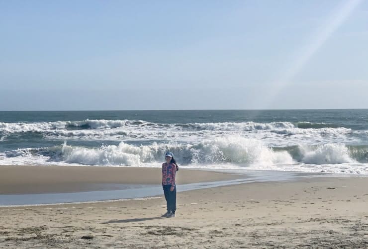 03_04_05 beach-min