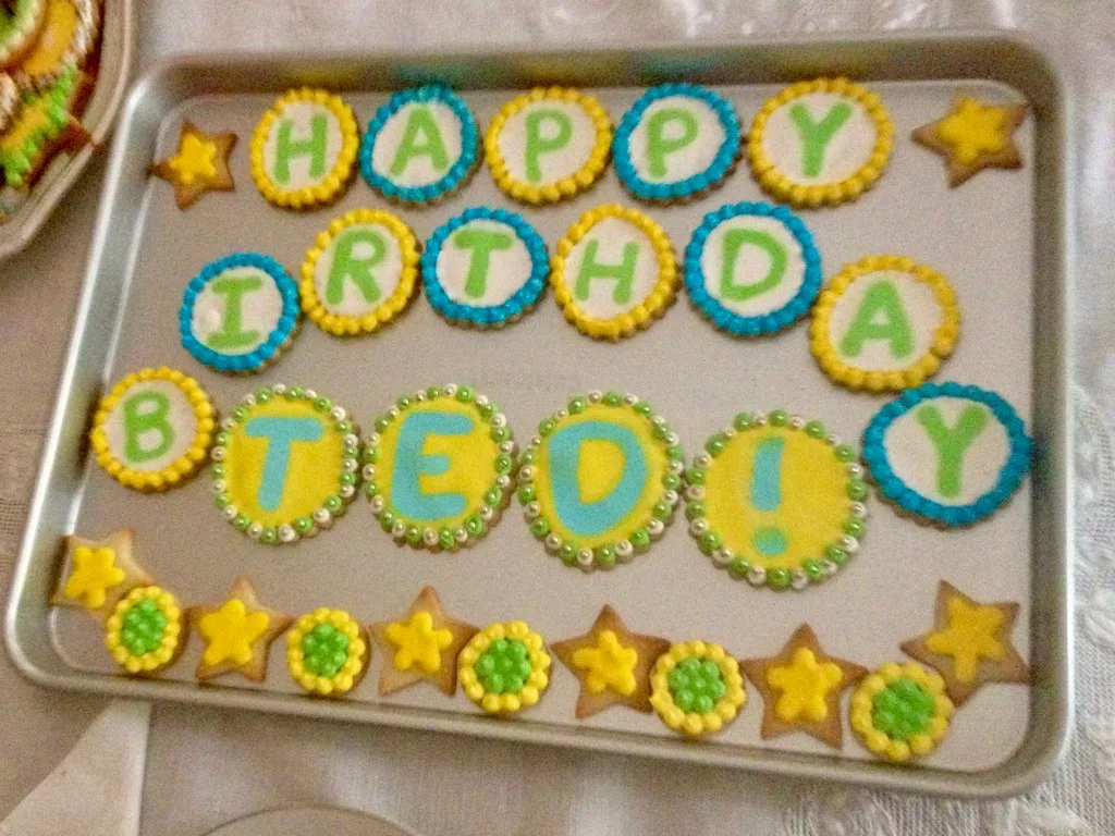royal icing sugar cookies: rollout sugar cookies decorated with royal icing