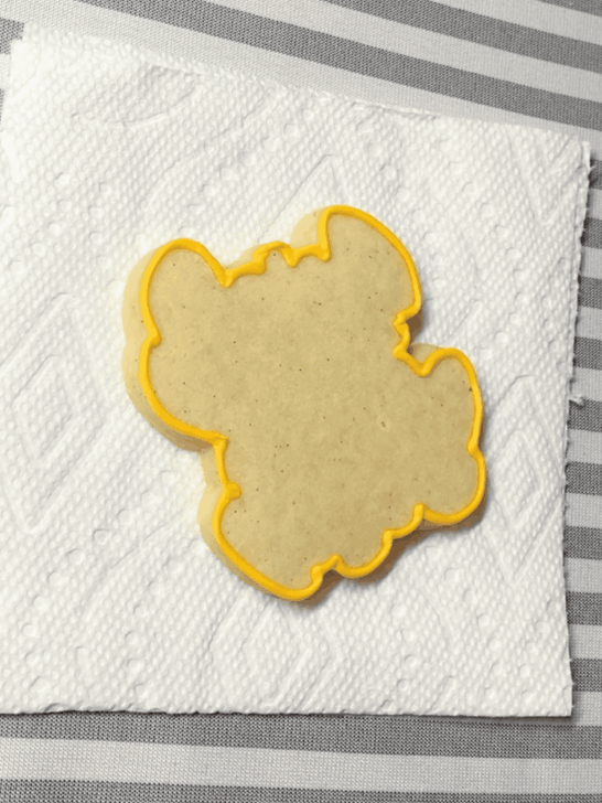 how to decorate miss to mrs cookies with royal icing 
