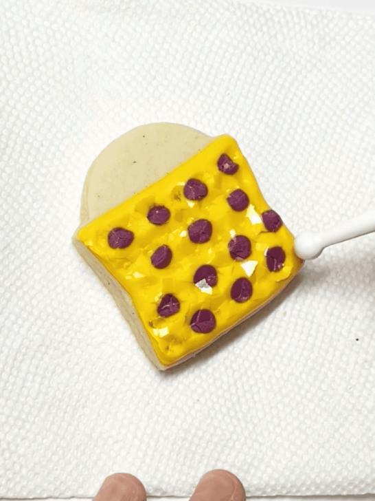 how to decorate candy bucket cookies with royal icing 