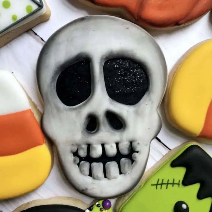 skull sugar cookies decorated with royal icing
