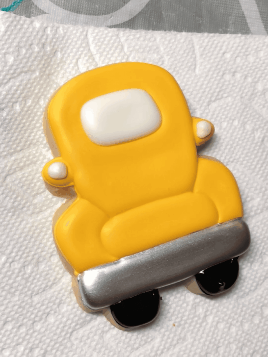 how to decorate fall truck cookies with royal icing