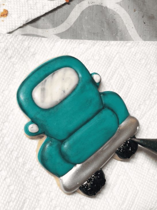 how to decorate pumpkin truck cookies with royal icing
