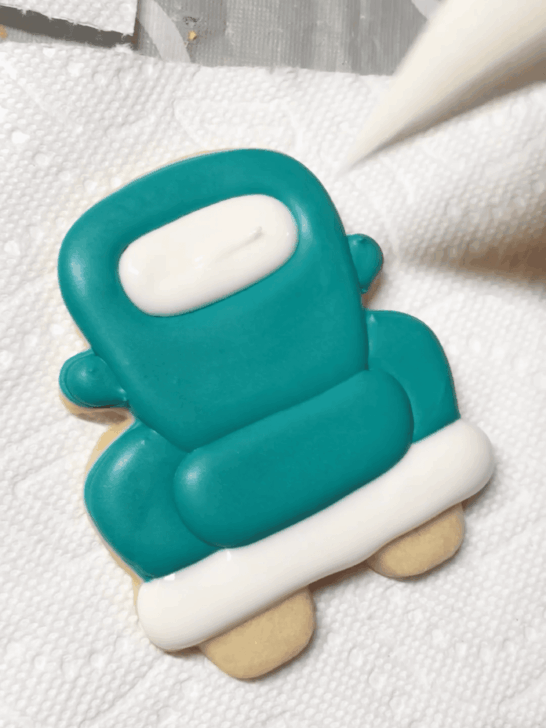 how to decorate pumpkin truck cookies with royal icing
