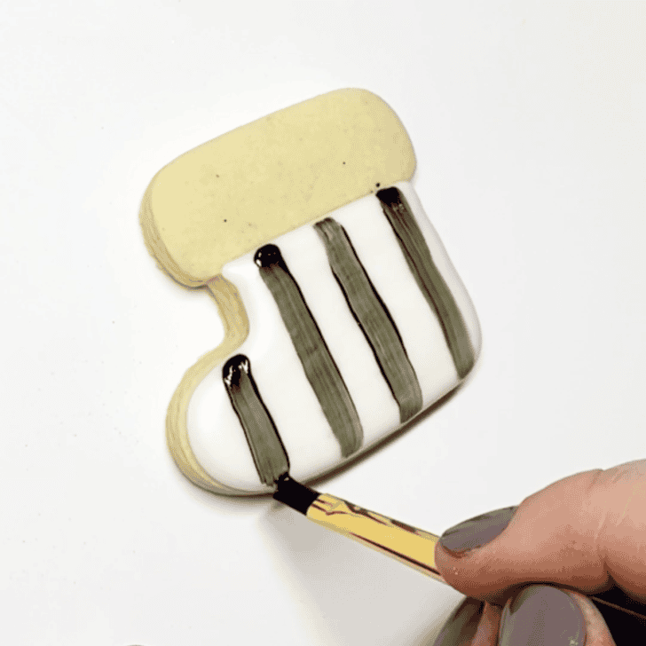 Step-by-Step Decorating Instructions for Christmas Stocking Cookies