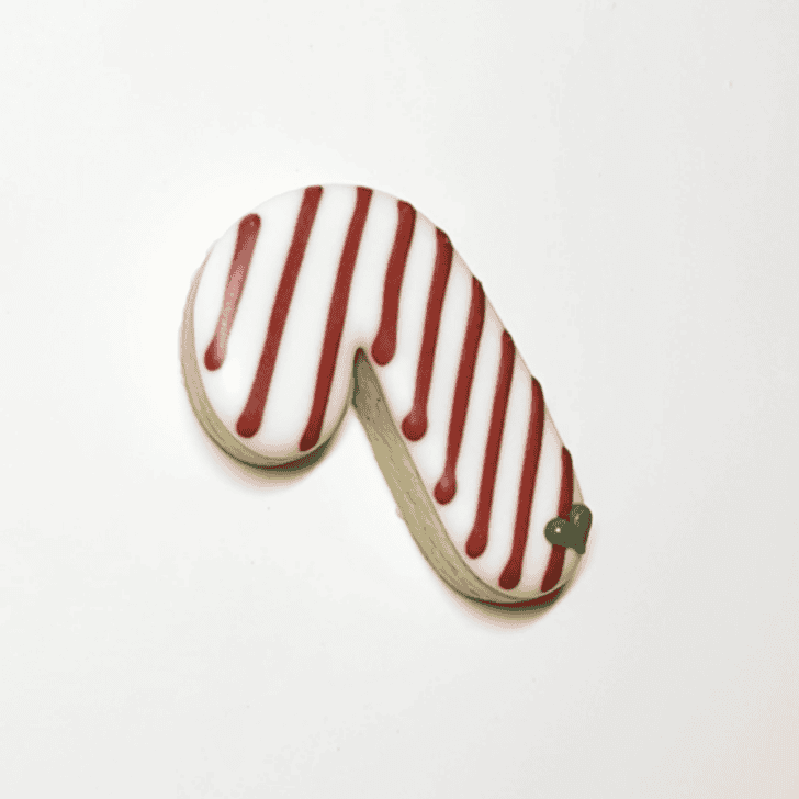 Step-by-Step Decorating Instructions for Decorated Candy Cane Cookies