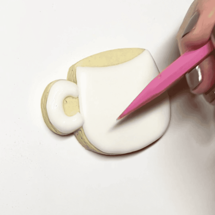 Step-by-Step Decorating Instructions: Coffee Mug Sugar Cookies