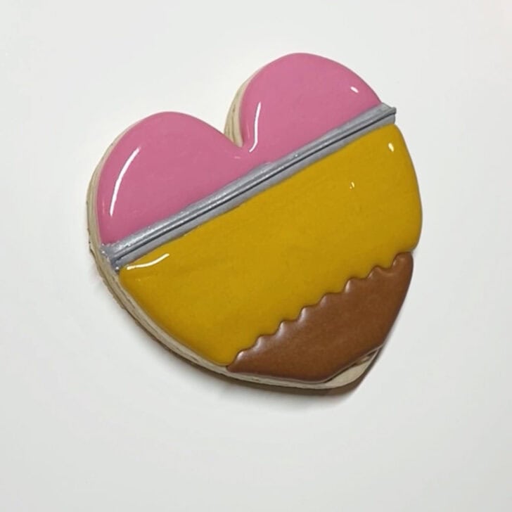 how to decorate pencil cookies with royal icing