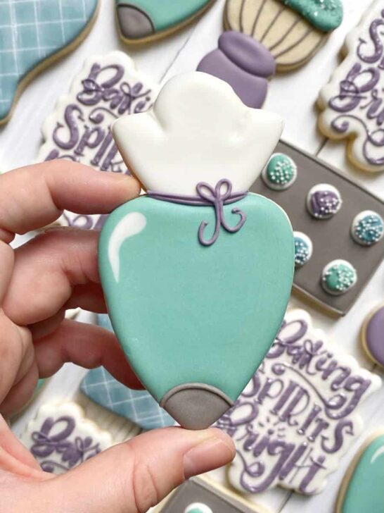 piping bag cookies decorated with oil icing