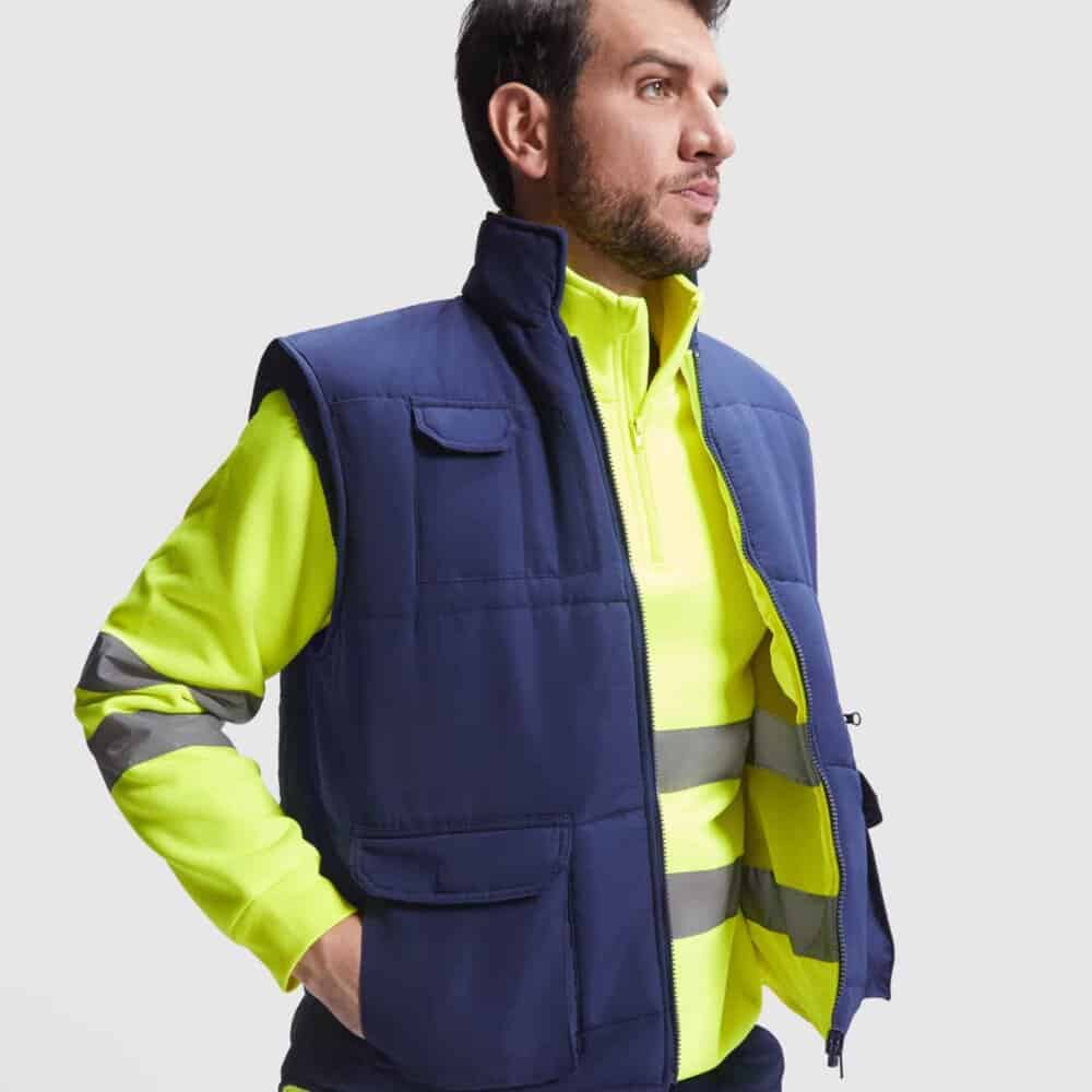 Chaleco reversible multibolsillos alta visibilidad Persei. Laboral.