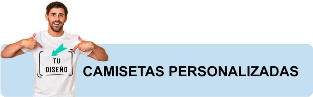 Hombre con camiseta blanca y logo a color, ejemplo de camisetas personalizadas baratas