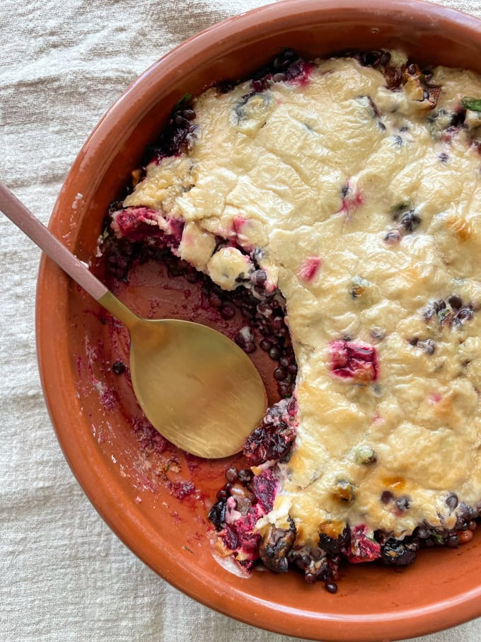 סינייה עדשים שחורות וסלק