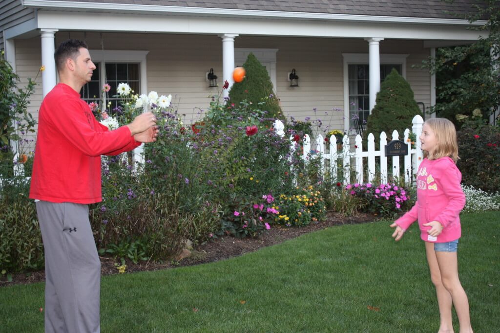 acorn hopscotch pumpkin toss 027