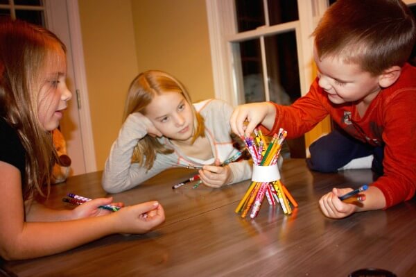 thanksgiving games for kids dont topple the teepee2