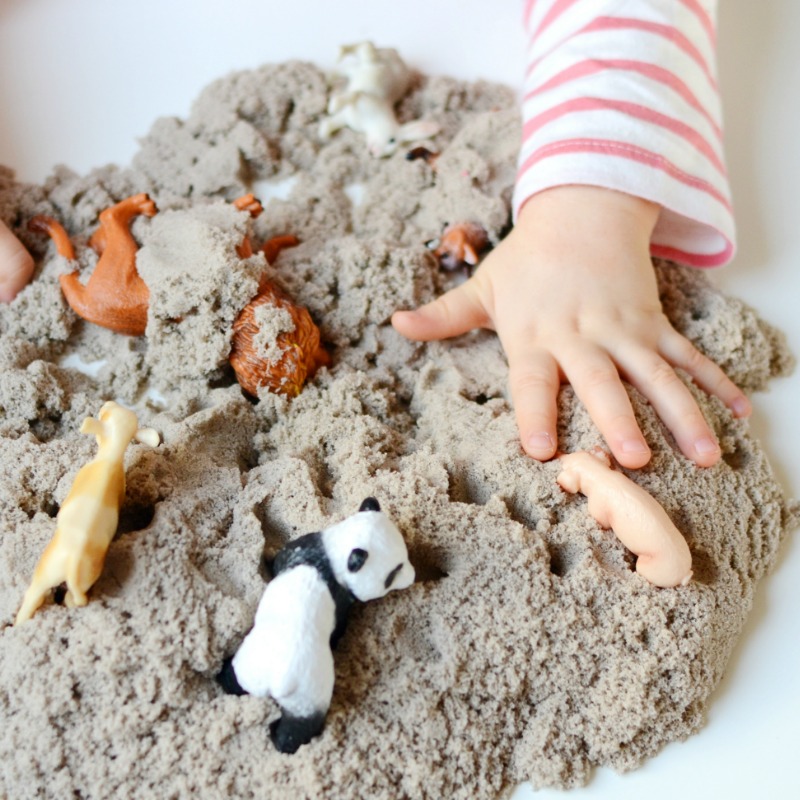 The Inspired Treehouse - These sensory gifts for kids are sure to give you some great ideas for the kids on your list!