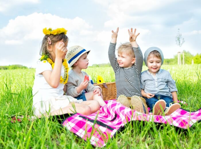 The Inspired Treehouse - These 10 Picnic Blanket Games are perfect for keeping kids entertained and active!