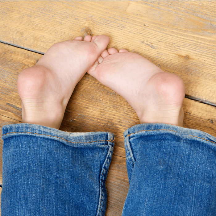 The Inspired Treehoue - These 10 ideas are the perfect way to show little ones that going barefoot can be tons of fun!