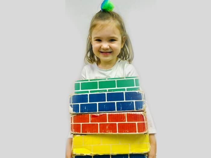 The Inspired Treehouse - Add this fun and simple idea to your list of Christmas games for kids - it’s perfect for promoting core strength, balance, and social skills!