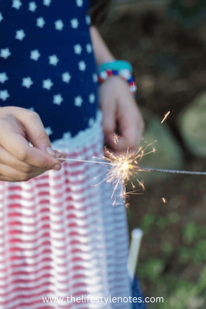 5 Ways to Have a Memorable 4th of July with Kids. Little girl with sparkler.