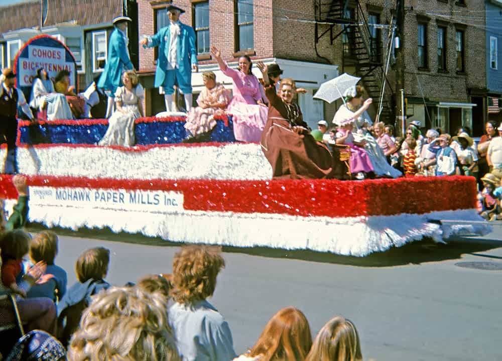 USA Bicentennial - Albany NY parade