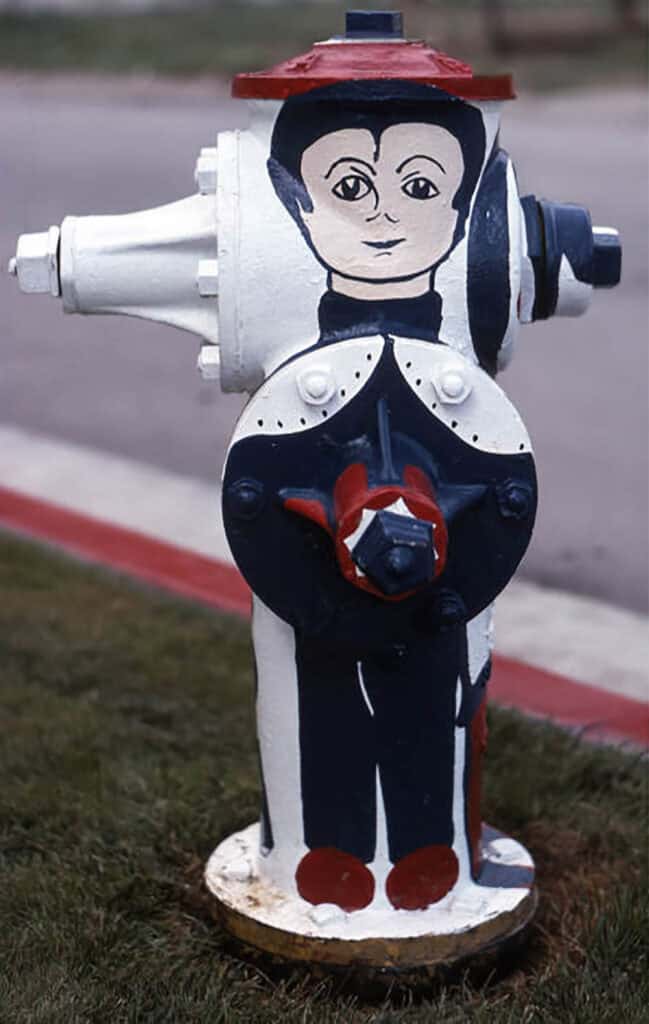 A patriotic fire hydrant celebrating the US Bicentennial in 1976.
