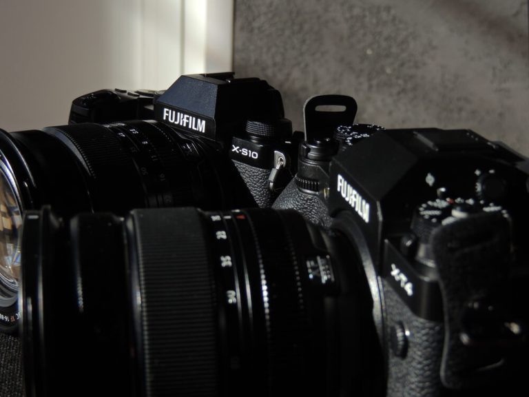 fujifilm x s10 camera as a beginner camera
