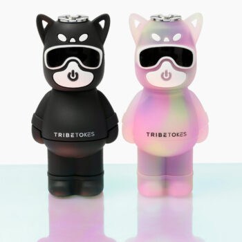 Kitties Hero Image_Tie Dye and Black