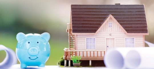 House and Piggy bank