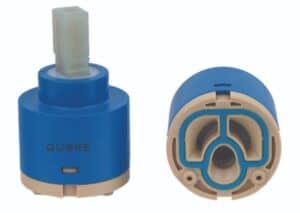 Ανταλλακτικό φίλτρο νερού με υψηλή απόδοση, κατάλληλο για συστήματα φιλτραρίσματος νερού.