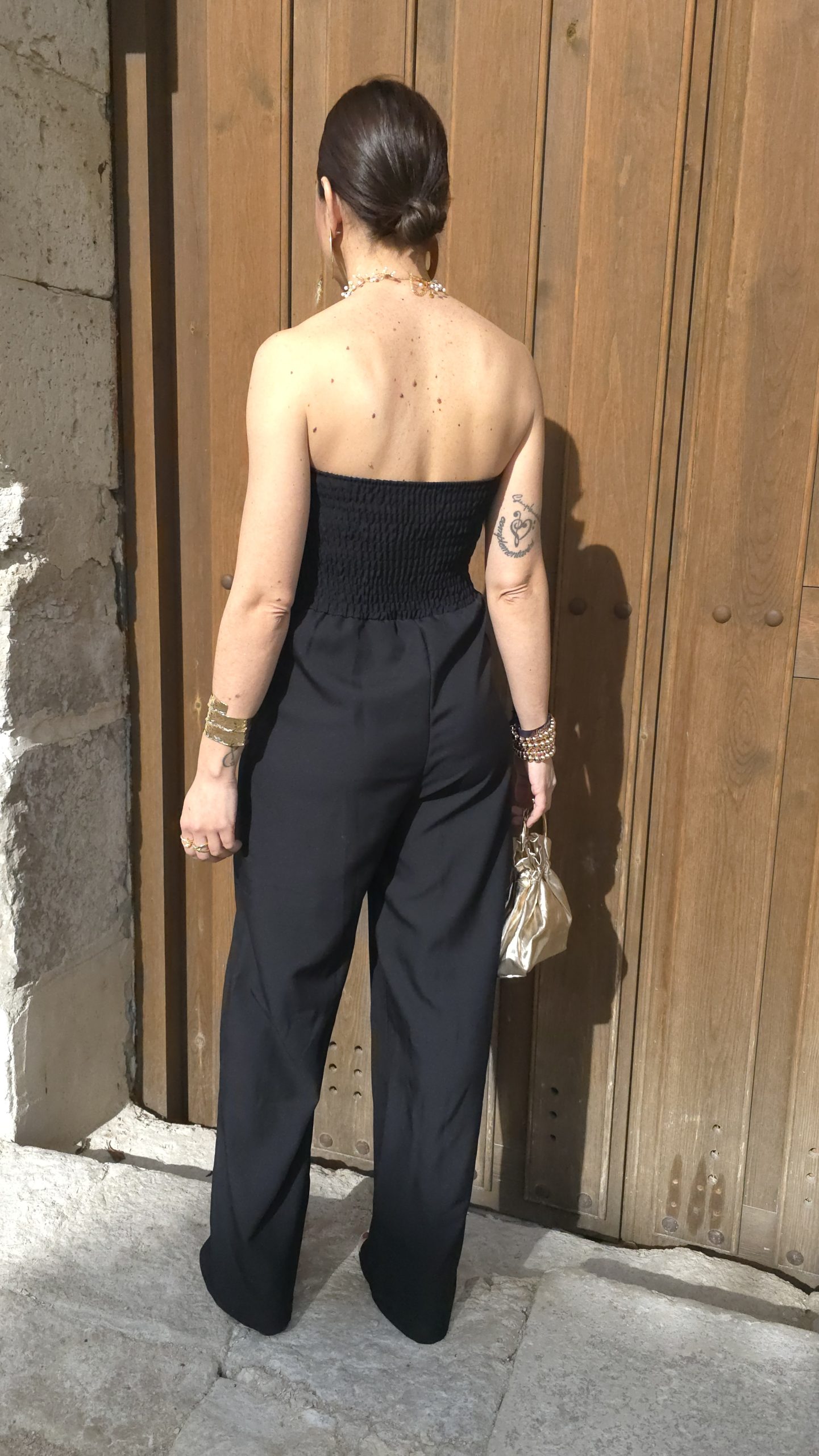 Mono málaga negro - Imagen 3